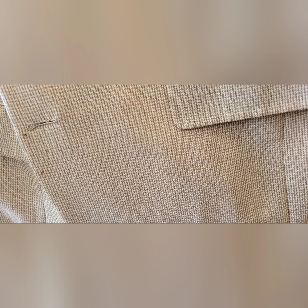 Vintage? Hickey Freeman Tan Blazer Suitcoat 41S 100% Wool Imperfections Fabric?